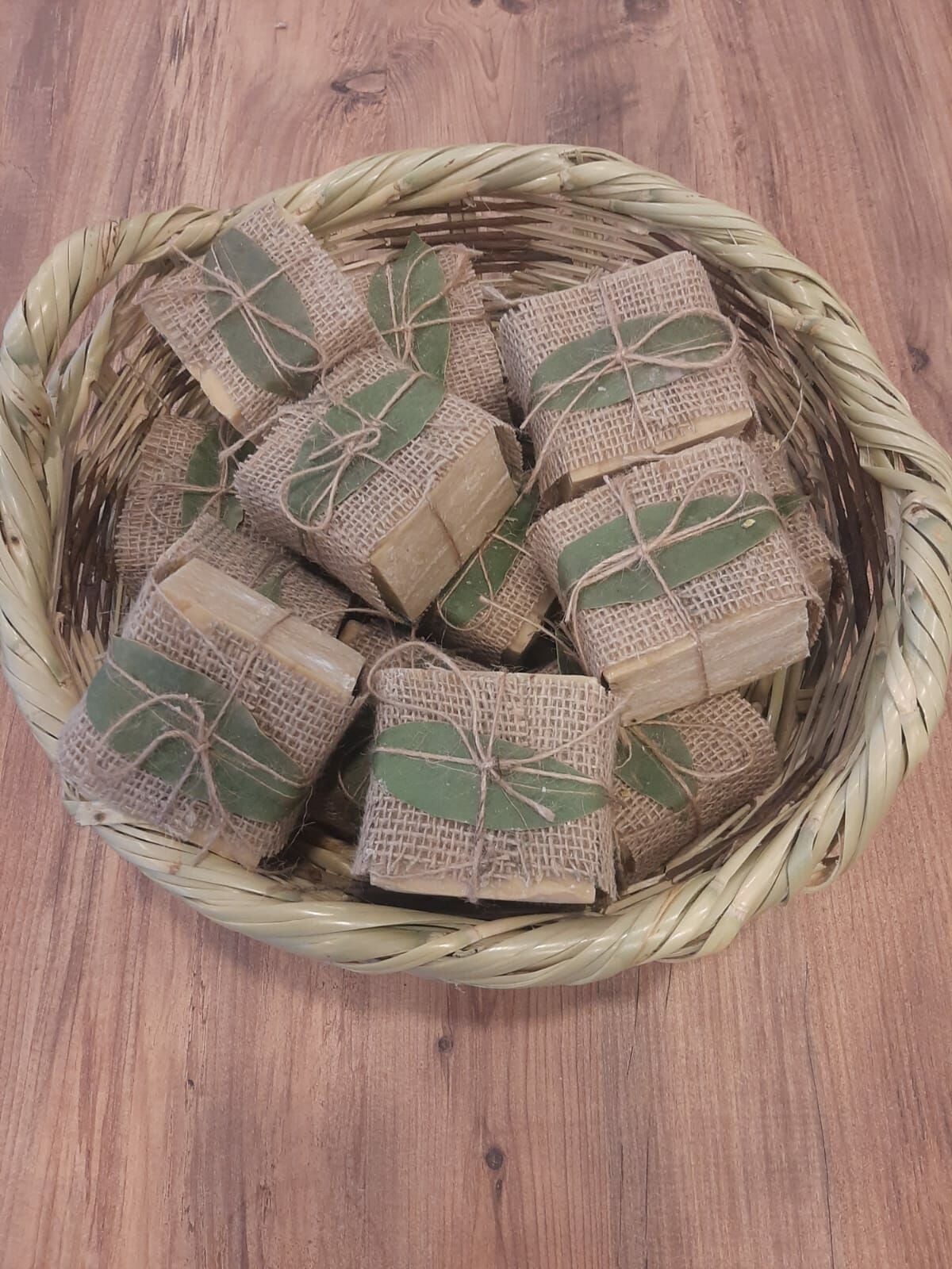 Defne Sabunu - kalıp - el yapımı %100