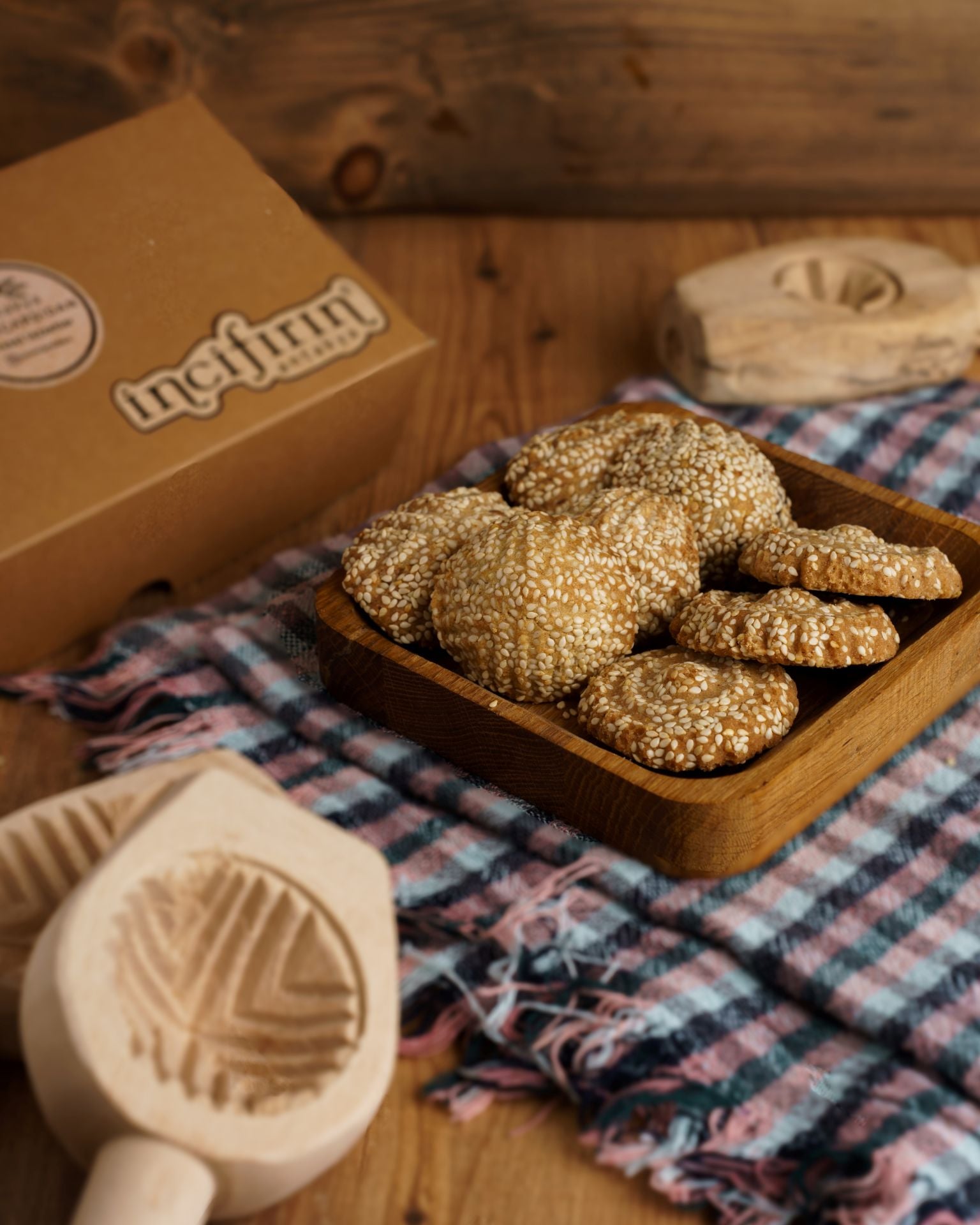 Karışık Kömbe 500 gr. - sade, hurma, ceviz