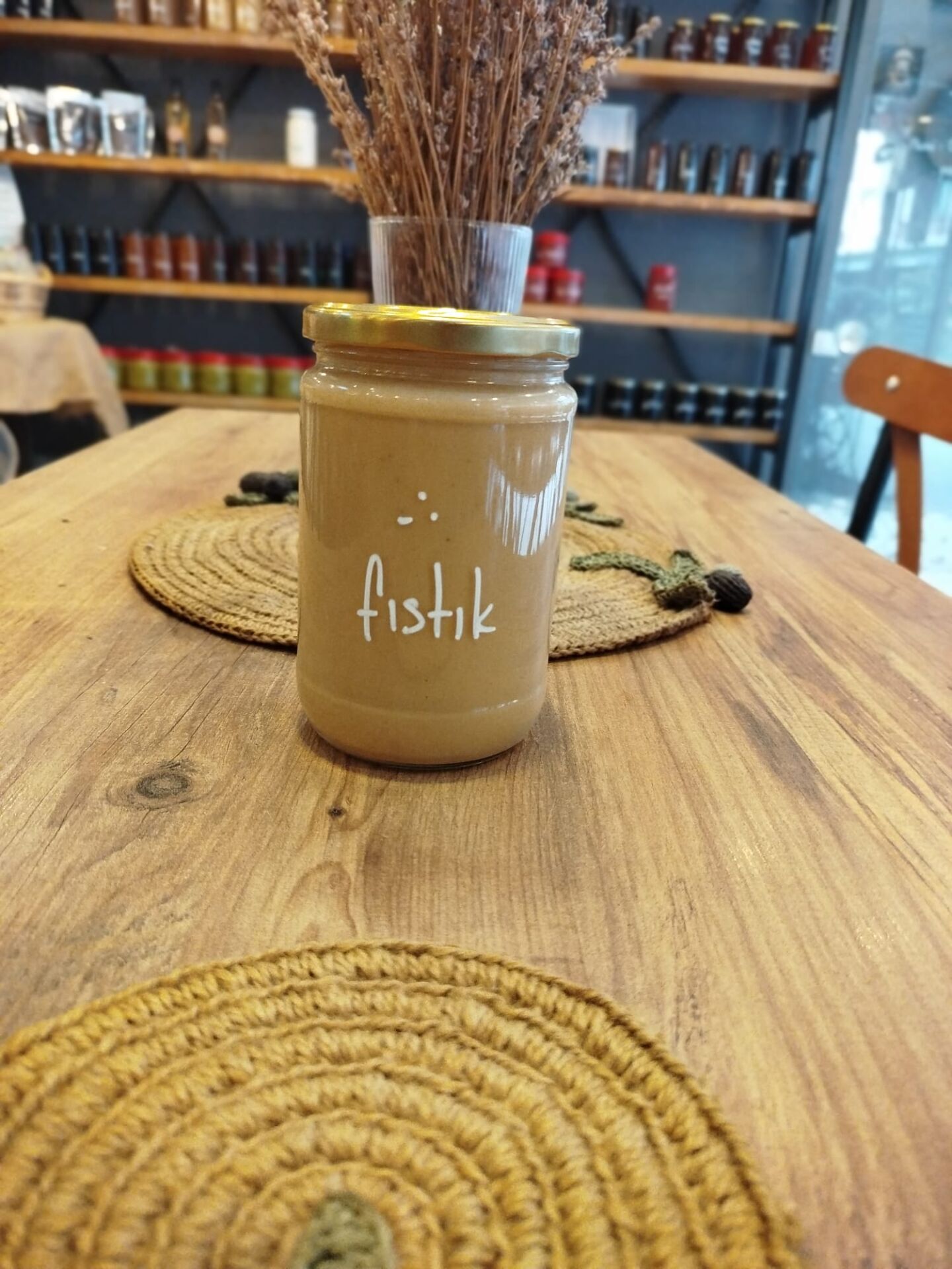 Yer Fıstığı Ezmesi %100 - soğuk sıkım - şekersiz - 600gr.